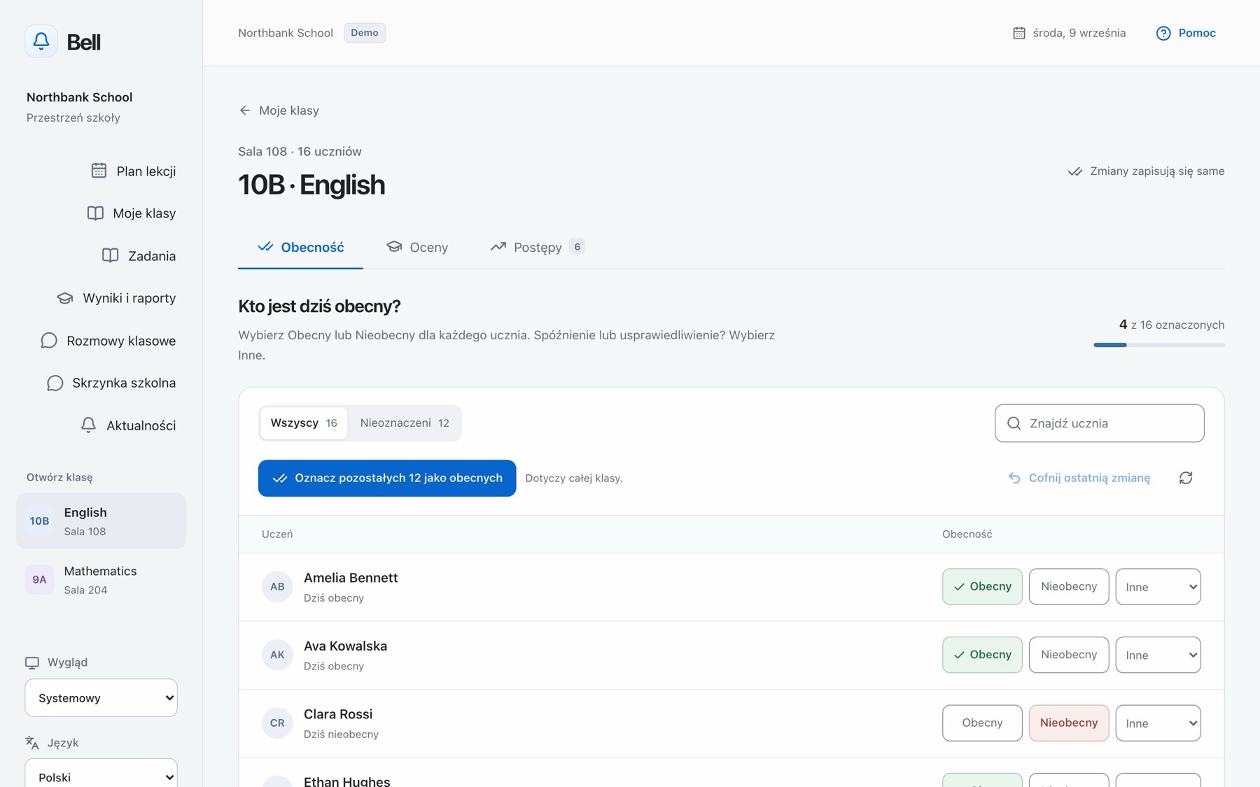 Dziennik obecności klasy 10B English w przeglądarce: szesnastu uczniów z przyciskami Obecny, Nieobecny i Inne, czworo już oznaczonych, wyszukiwarka i dopisek, że zmiany zapisują się same.